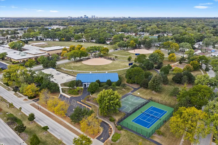 836 Bonita Avenue, Elk Grove Village, IL 60007 - Image #3