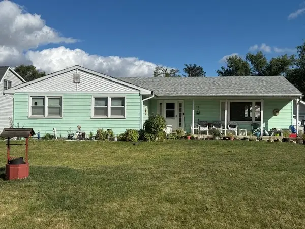 Address Withheld By Seller, Addison, IL 60101