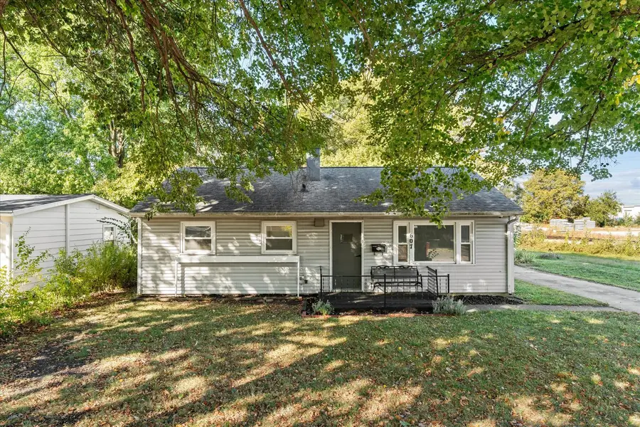 607 N Edwin Street, Champaign, IL 61821 - Image #2