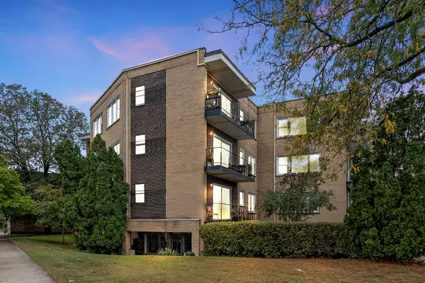 4735 Grove Street #103, Skokie, IL 60076