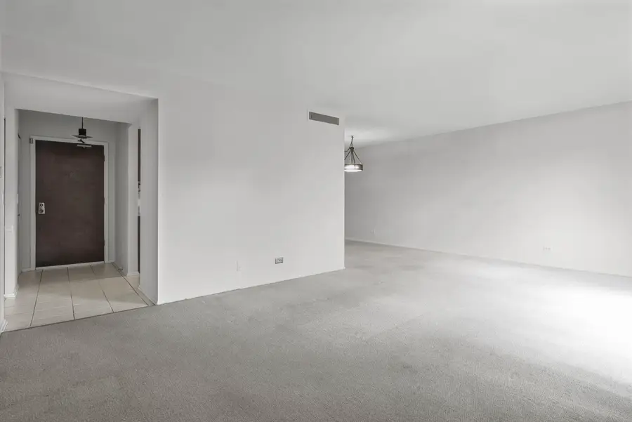 850 Wellington Avenue #311, Elk Grove Village, IL 60007 - Image #3