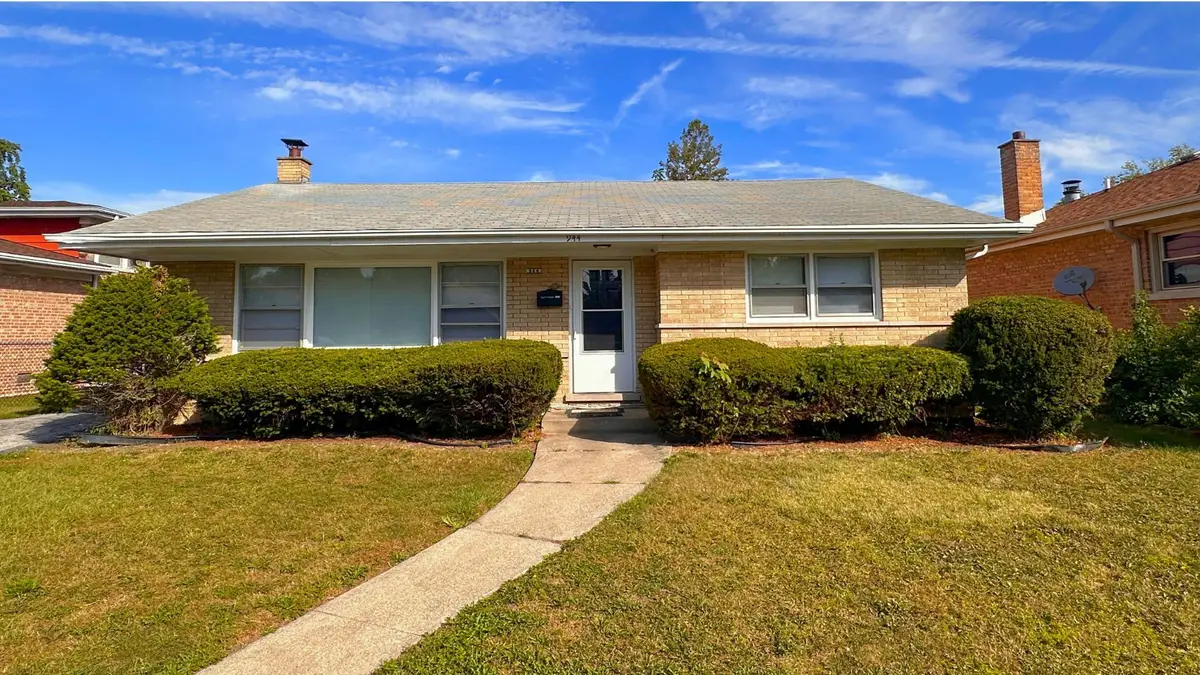 944 E 163rd Place, South Holland, IL 60473 - Image #1