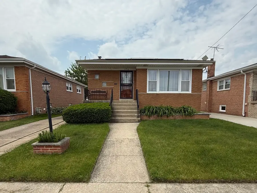 508 Hoxie Avenue, Calumet City, IL 60409 - Image #2