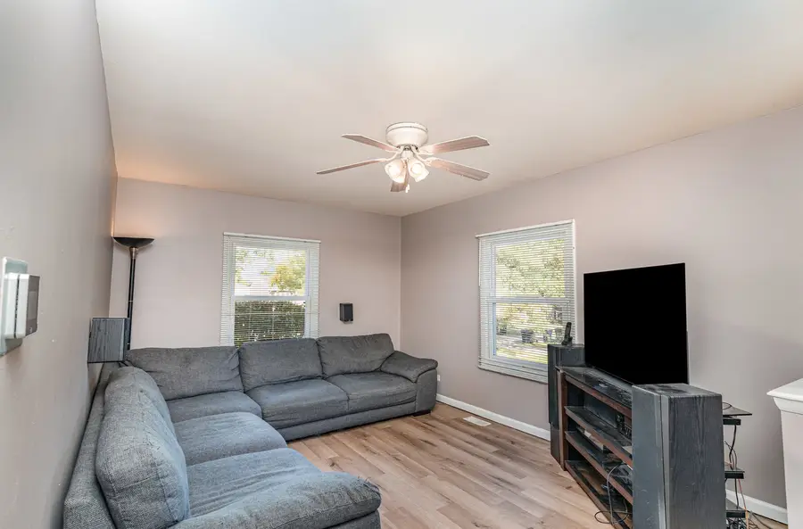 16753 91st Avenue, Orland Hills, IL 60487 - Image #2