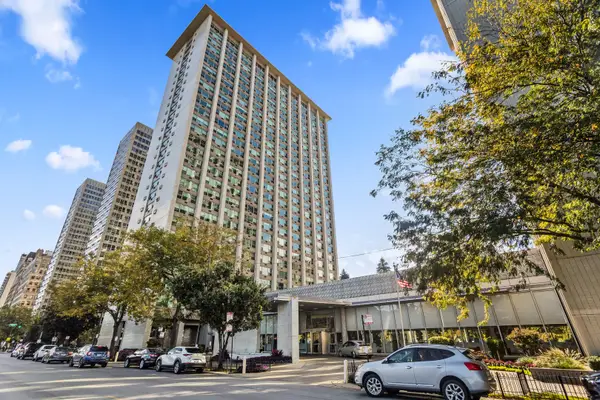 3600 N Lake Shore Drive #2723, Chicago, IL 60613