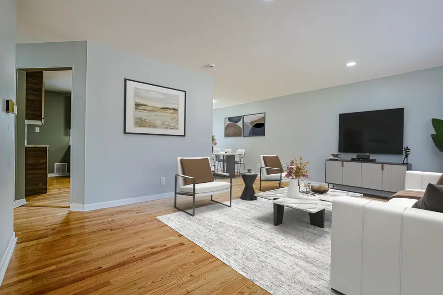 1703 Bonita Avenue, Mount Prospect, IL 60056 - Image #3