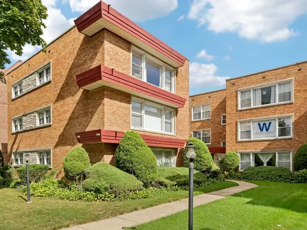 8033 Kenton Avenue #2E, Skokie, IL 60076