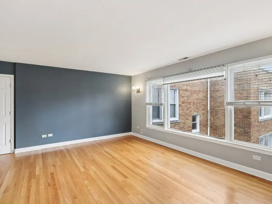 8033 Kenton Avenue #2E, Skokie, IL 60076 - Image #3