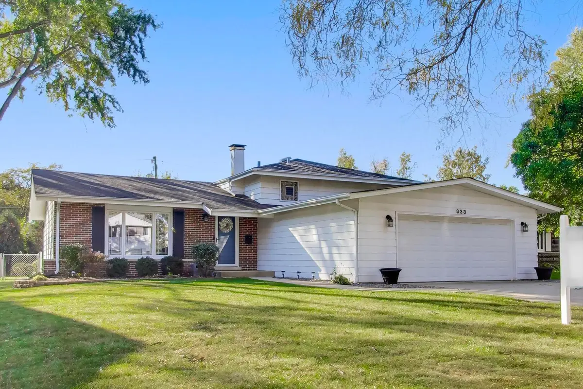 333 W Goebel Drive, Lombard, IL 60148 - Image #1