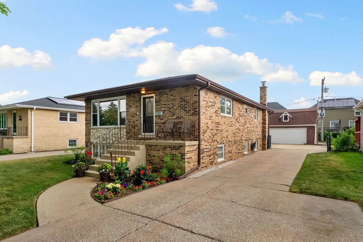 4613 Madison Avenue, Brookfield, IL 60513 - Image #1