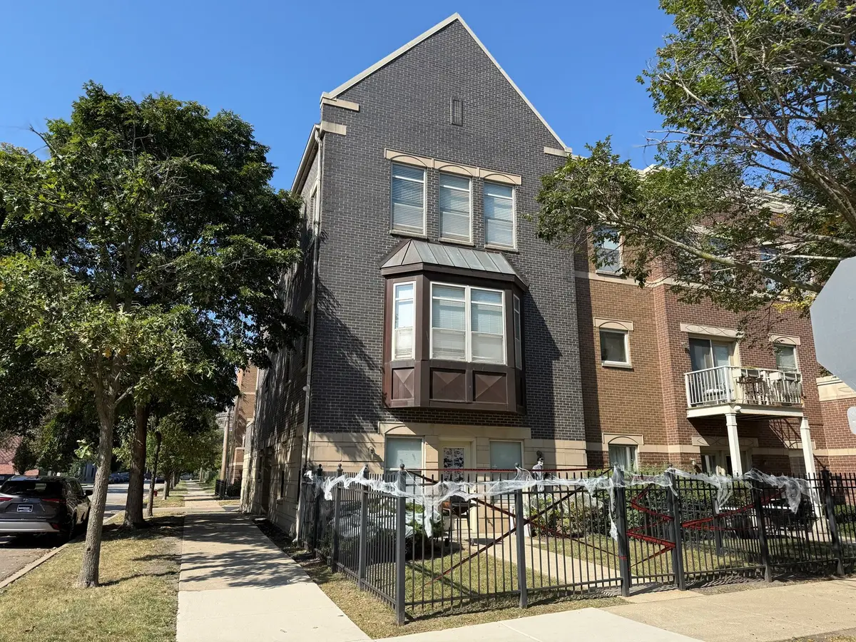 4178 S Drexel Boulevard #2, Chicago, IL 60653 - Image #1