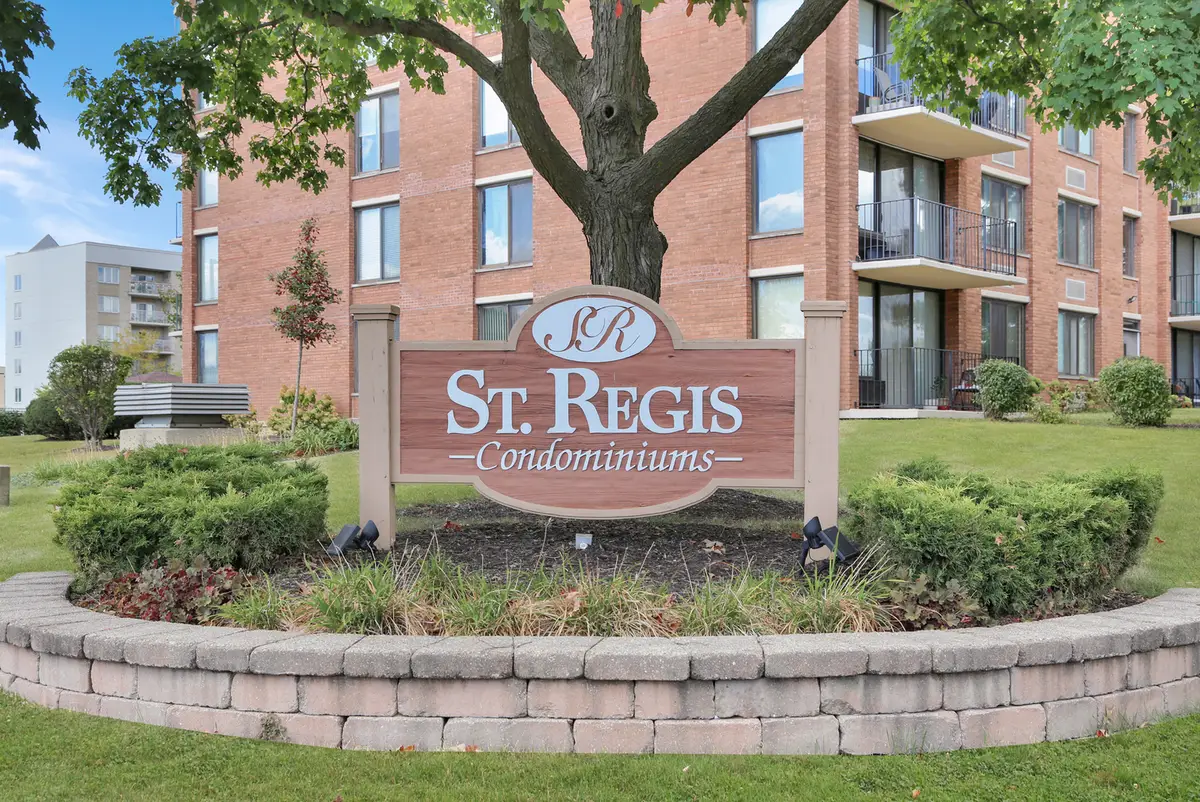 2000 Saint Regis Drive #6G, Lombard, IL 60148 - Image #1