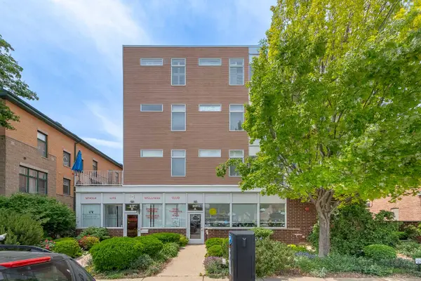 915 S Oak Park Avenue #1B, Oak Park, IL 60304