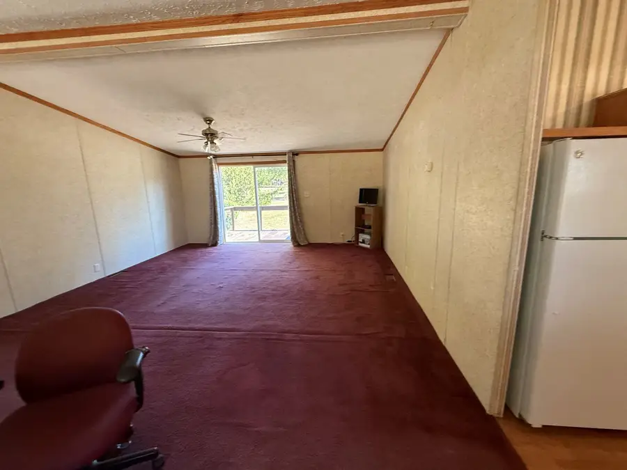 502 3rd Street W, Lyndon, IL 61261 - Image #2