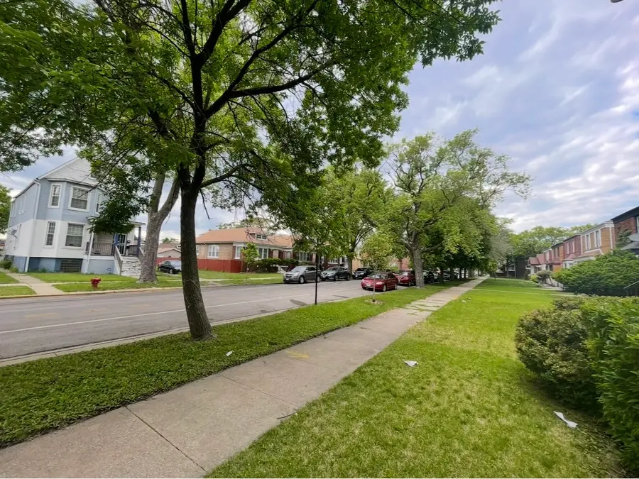 8827 S Loomis Street, Chicago, IL 60620 - Image #3