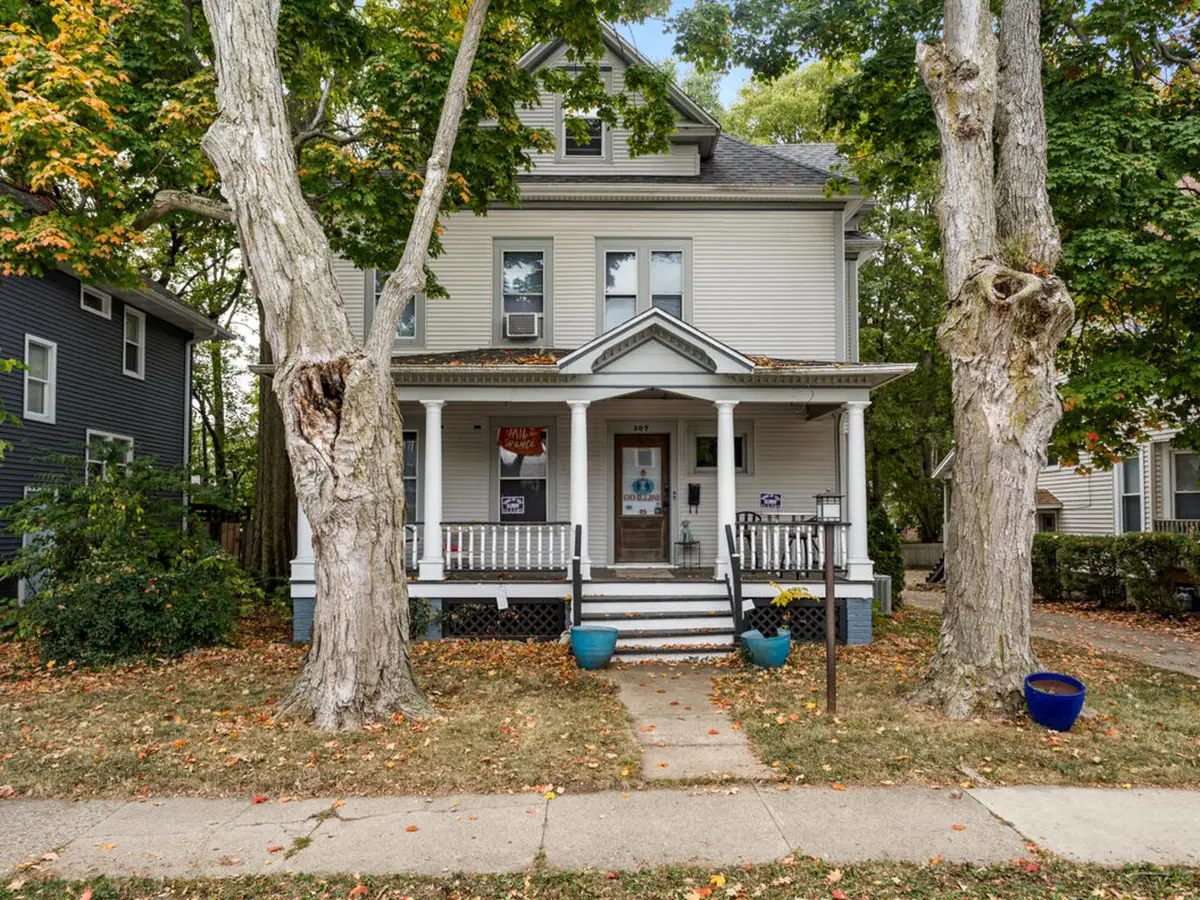 207 W John Street, Champaign, IL 61820 - Image #1