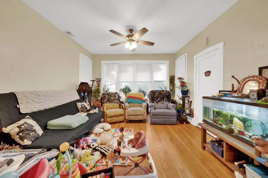 3951 S Campbell Avenue, Chicago, IL 60632 - Image #2