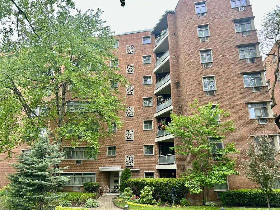 1864 Sherman Avenue #3SW, Evanston, IL 60201 - Image #3