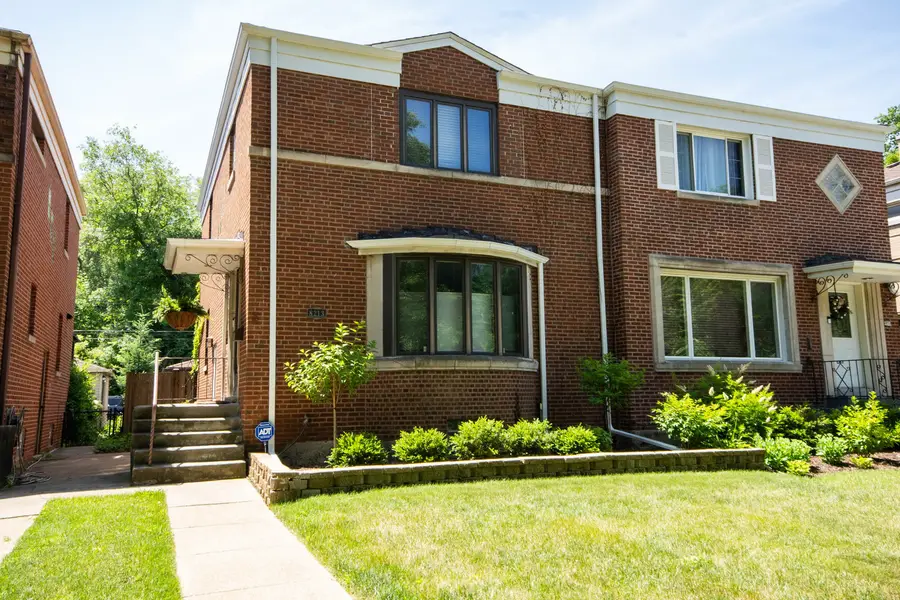 8213 Lake Street, River Forest, IL 60305 - Image #2