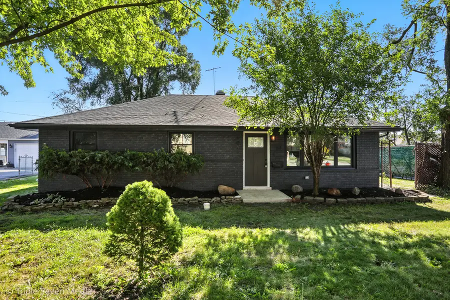 8053 Newland Avenue, Burbank, IL 60459 - #3