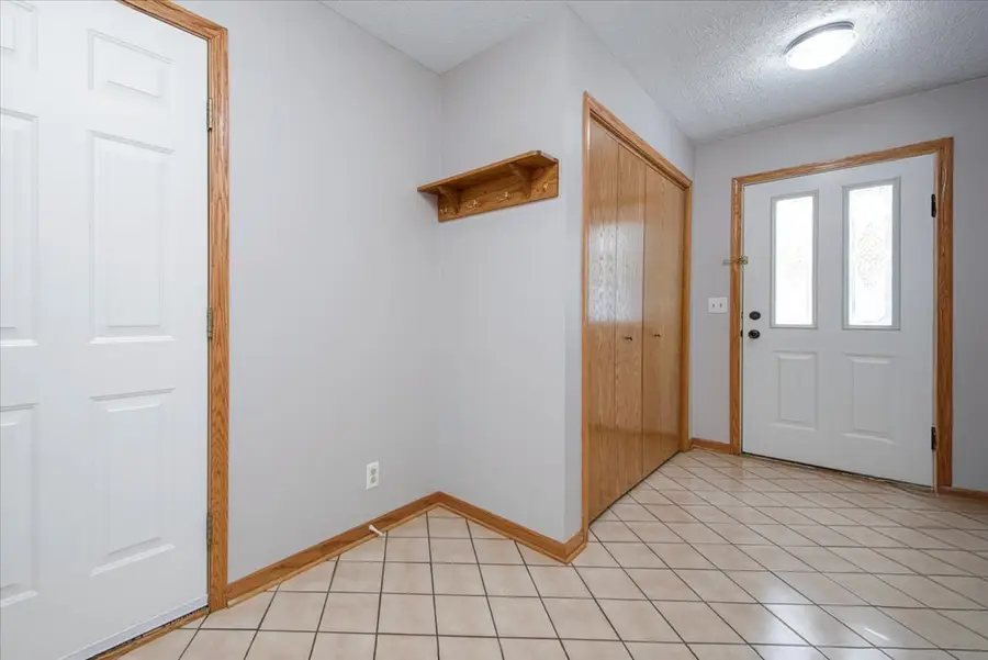 480 S Peace Road, Sycamore, IL 60178 - Image #2