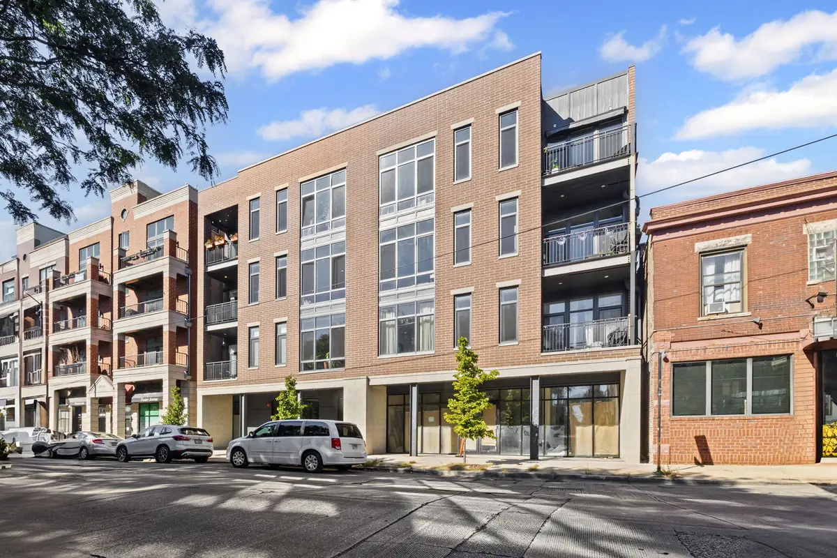 1824 W Foster Avenue #302, Chicago, IL 60640 - Image #1