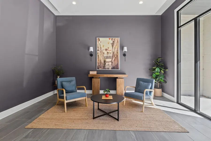 1824 W Foster Avenue #302, Chicago, IL 60640 - Image #2