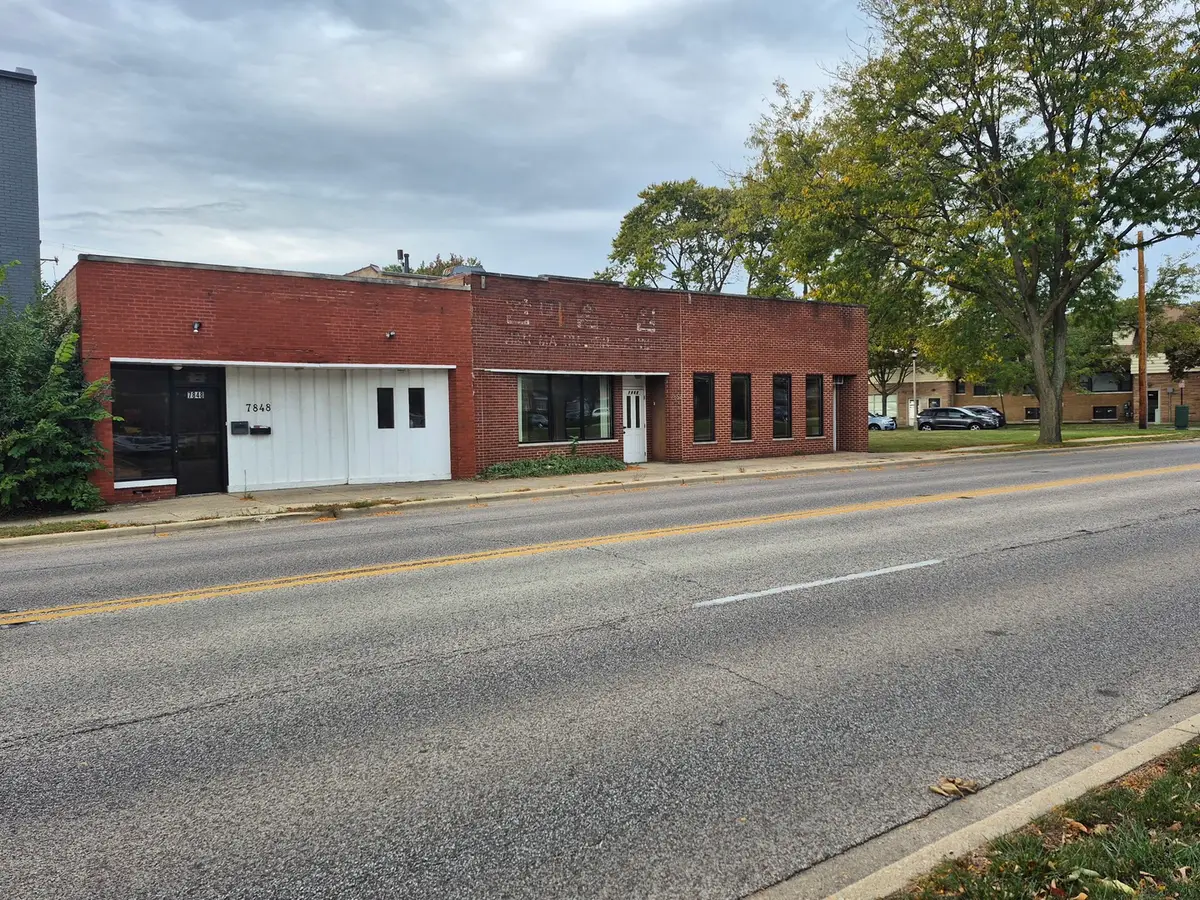 7848 Lincoln Avenue, Skokie, IL 60077 - Image #1