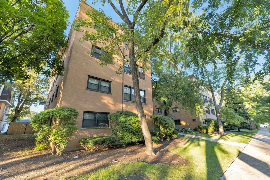 444 Washington Boulevard #404, Oak Park, IL 60302 - Image #2