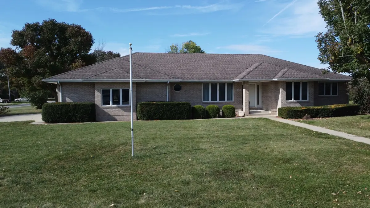 601 N Church Street, Crescent City, IL 60928 - Image #1