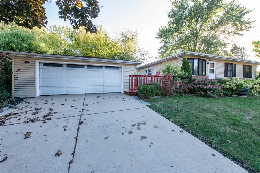 2625 Vercoe Avenue, Waukegan, IL 60087 - Image #3