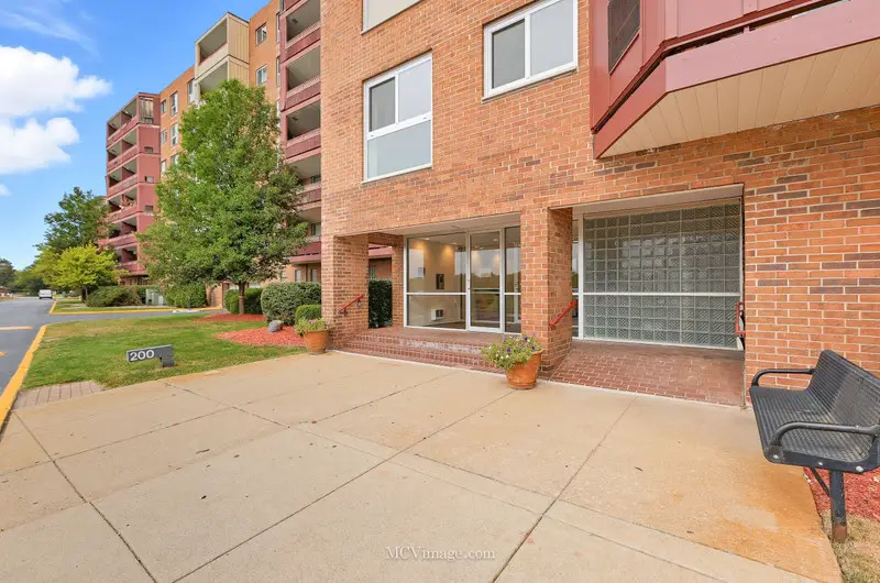 200 Park Avenue #428, Calumet City, IL 60409 - Image #1
