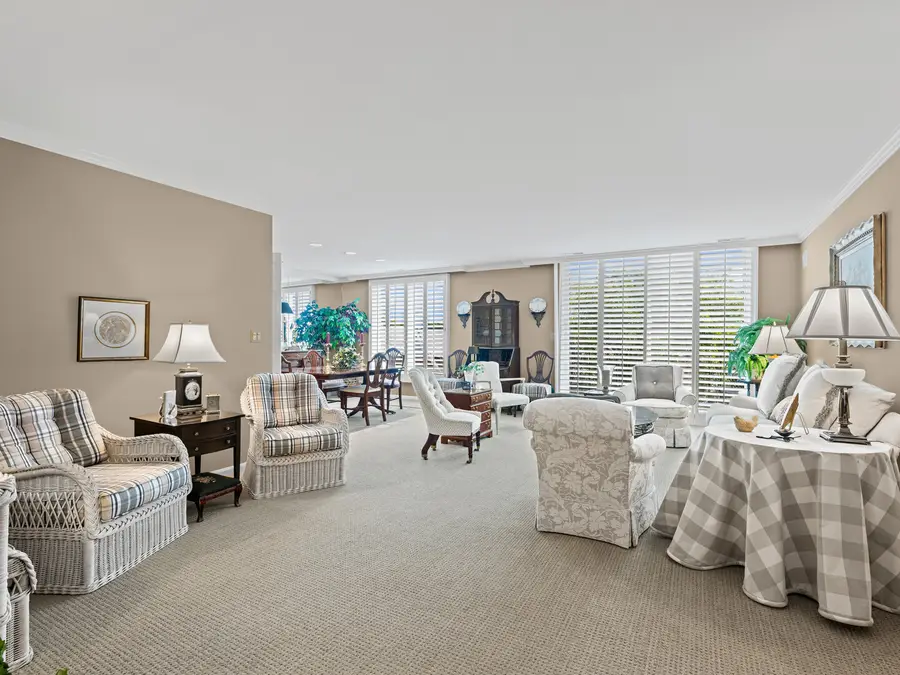 Address Withheld By Seller, Lake Forest, IL 60045 - Image #3