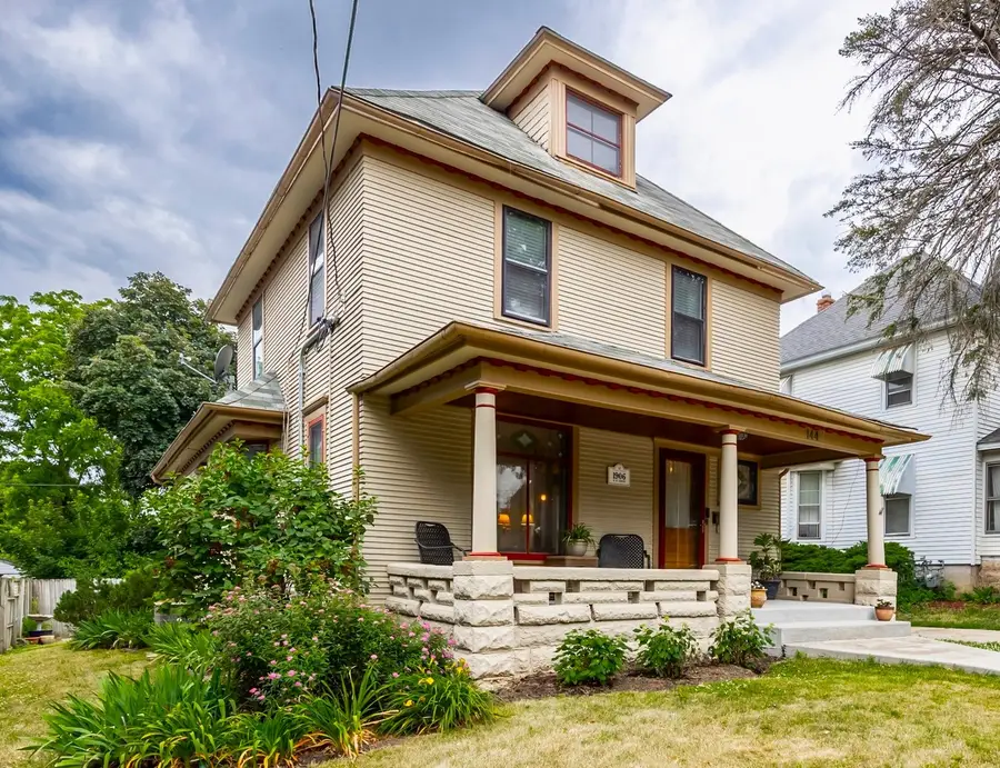 144 Hill Avenue, Elgin, IL 60120 - Image #2