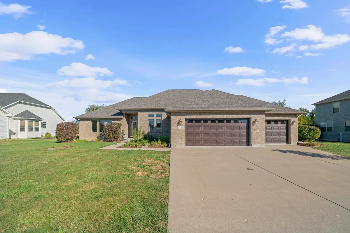 211 Wabansi Trail, Paw Paw, IL 61353 - Image #1