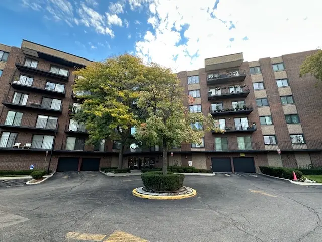 7601 N Lincoln Avenue #511, Skokie, IL 60077 - Image #1