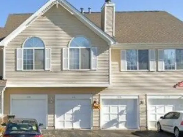 2141 Colorado Avenue, Elgin, IL 60123