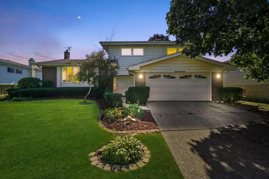 7713 Arcadia Street, Morton Grove, IL 60053 - Image #2