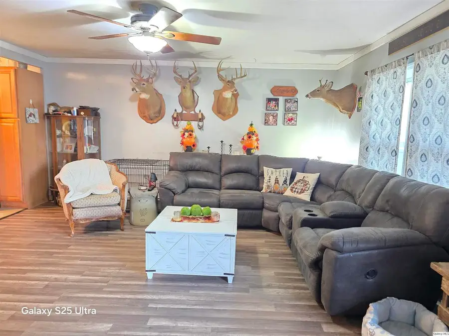 606 Meadow Circle, Quincy, IL 62305 - Image #2