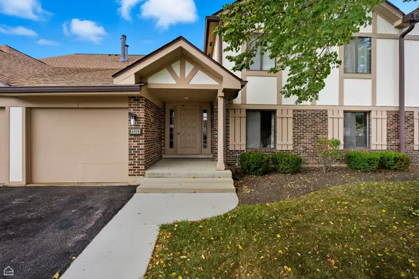 1224 Knottingham Court #1A, Schaumburg, IL 60193