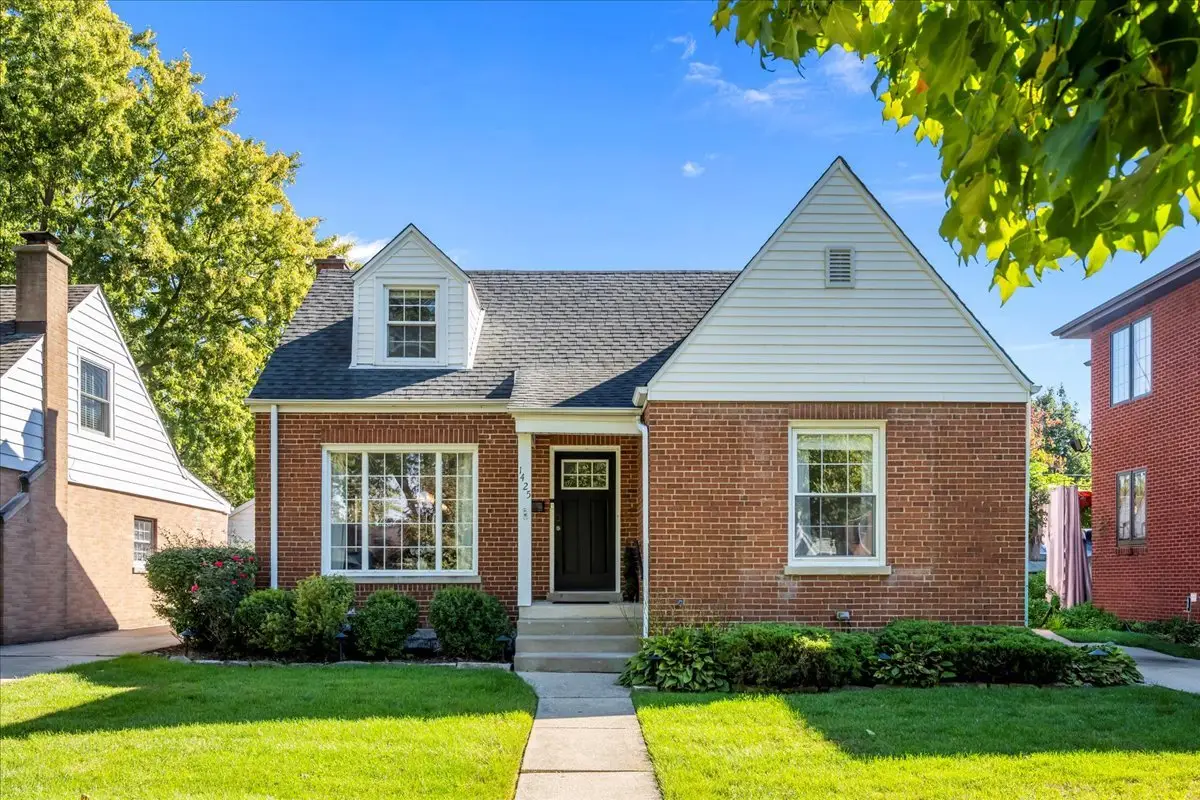 1425 Brophy Avenue, Park Ridge, IL 60068 - Image #1