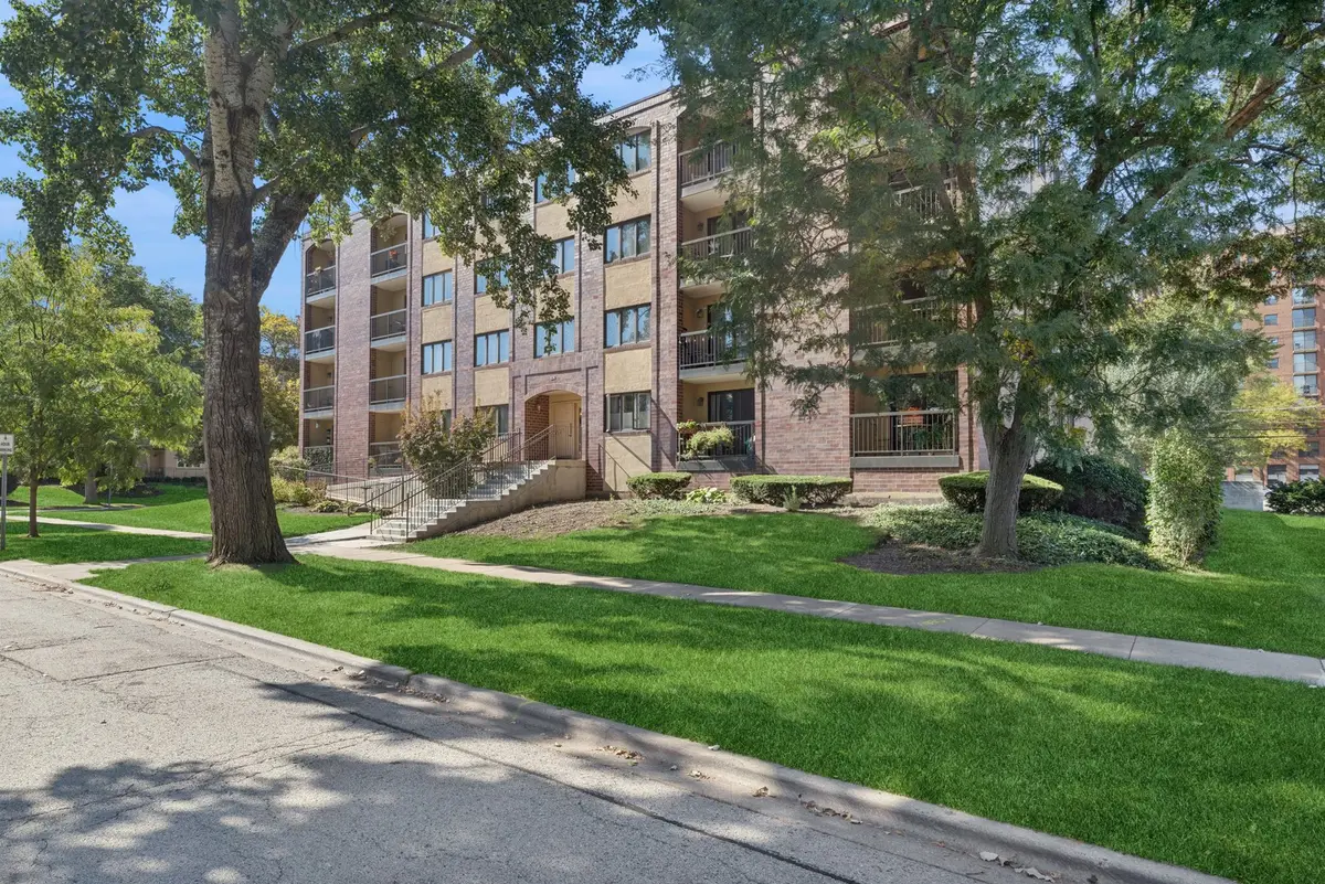 104 N Pine Avenue #505, Arlington Heights, IL 60004 - Image #1