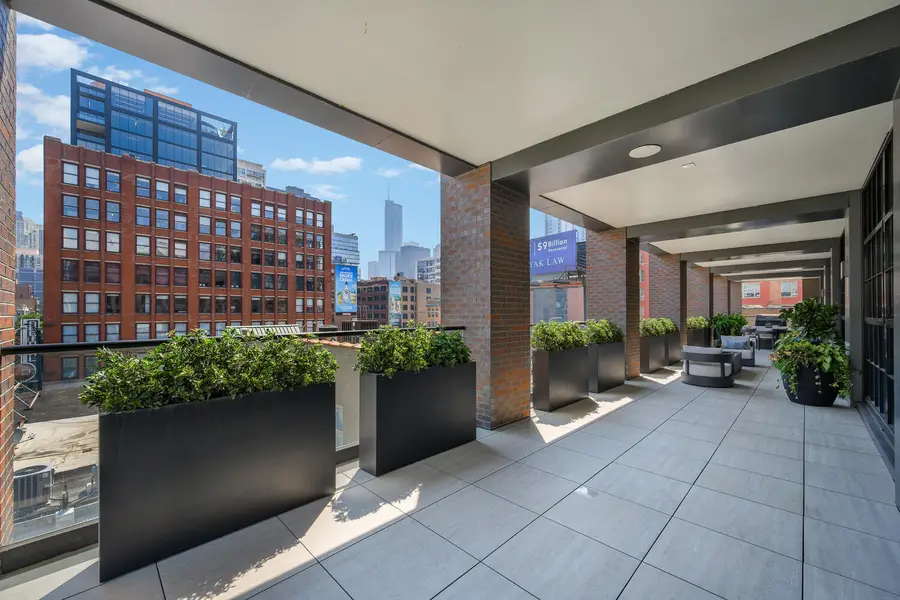 351 W Huron Street #4, Chicago, IL 60654 - Image #2