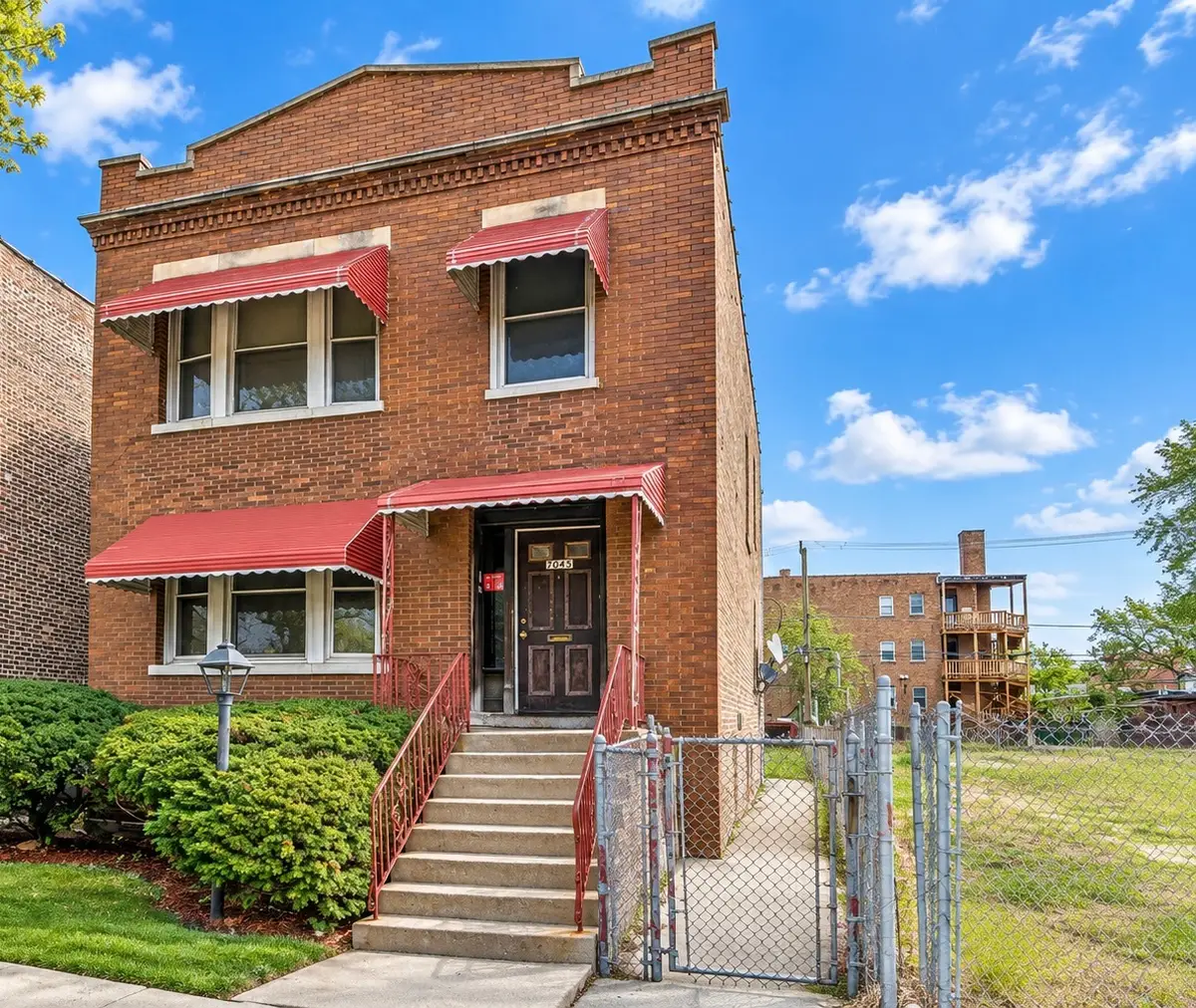 7045 S Wabash Avenue, Chicago, IL 60637 - #1