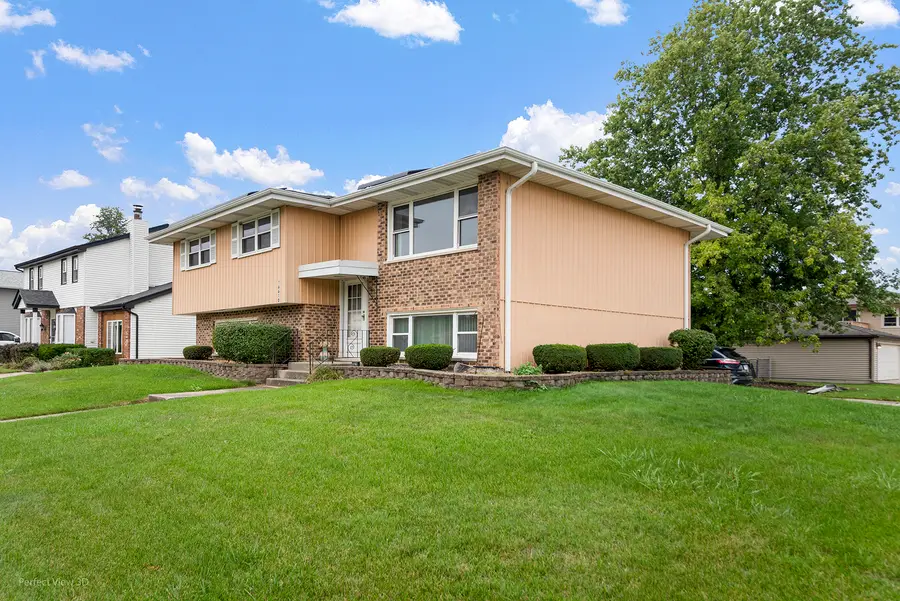 16610 76th Avenue, Tinley Park, IL 60477 - Image #2
