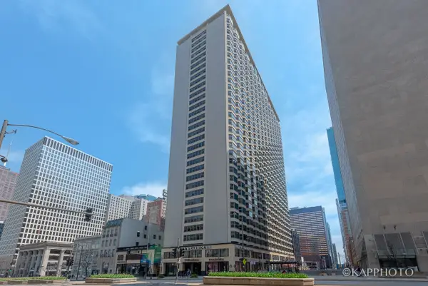 535 N Michigan Avenue #1906, Chicago, IL 60611