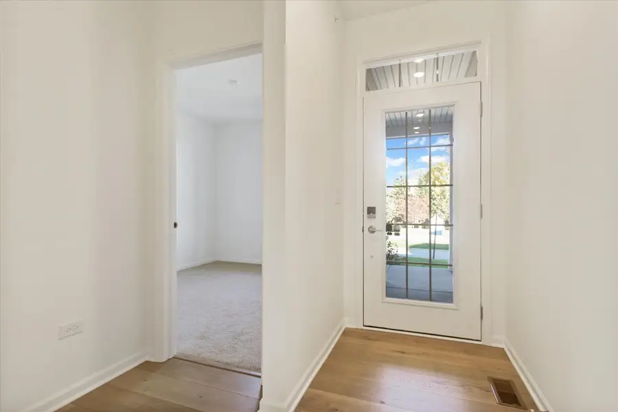 38 Tournament Drive, Hawthorn Woods, IL 60047 - Image #2