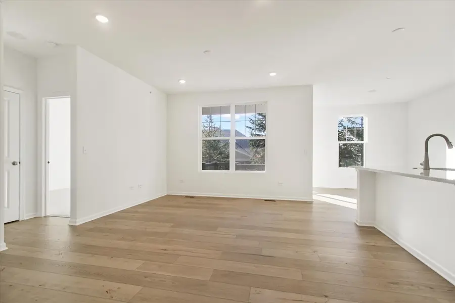 38 Tournament Drive, Hawthorn Woods, IL 60047 - Image #3