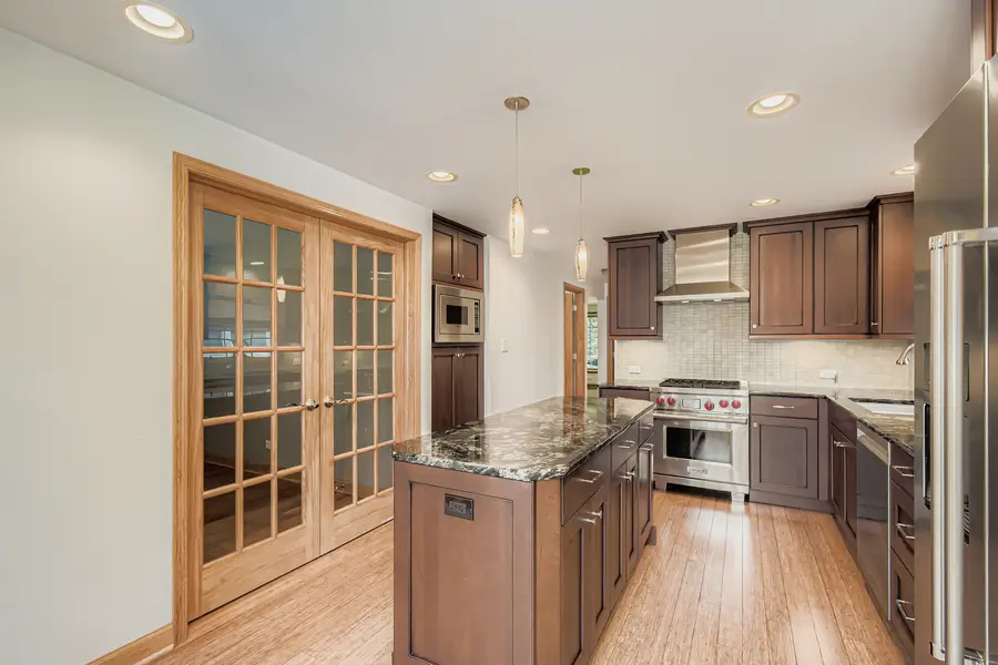 11130 S Whipple Street, Chicago, IL 60655 - Image #3