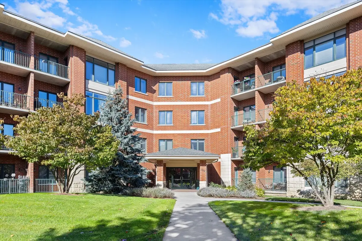 845 E 22nd Street #b105, Lombard, IL 60148 - Image #1